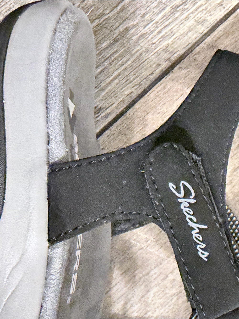 Skechers Women's Black & Gray Strappy Memory Foam Sandals - Picture 13 of 14